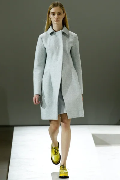 Look 14